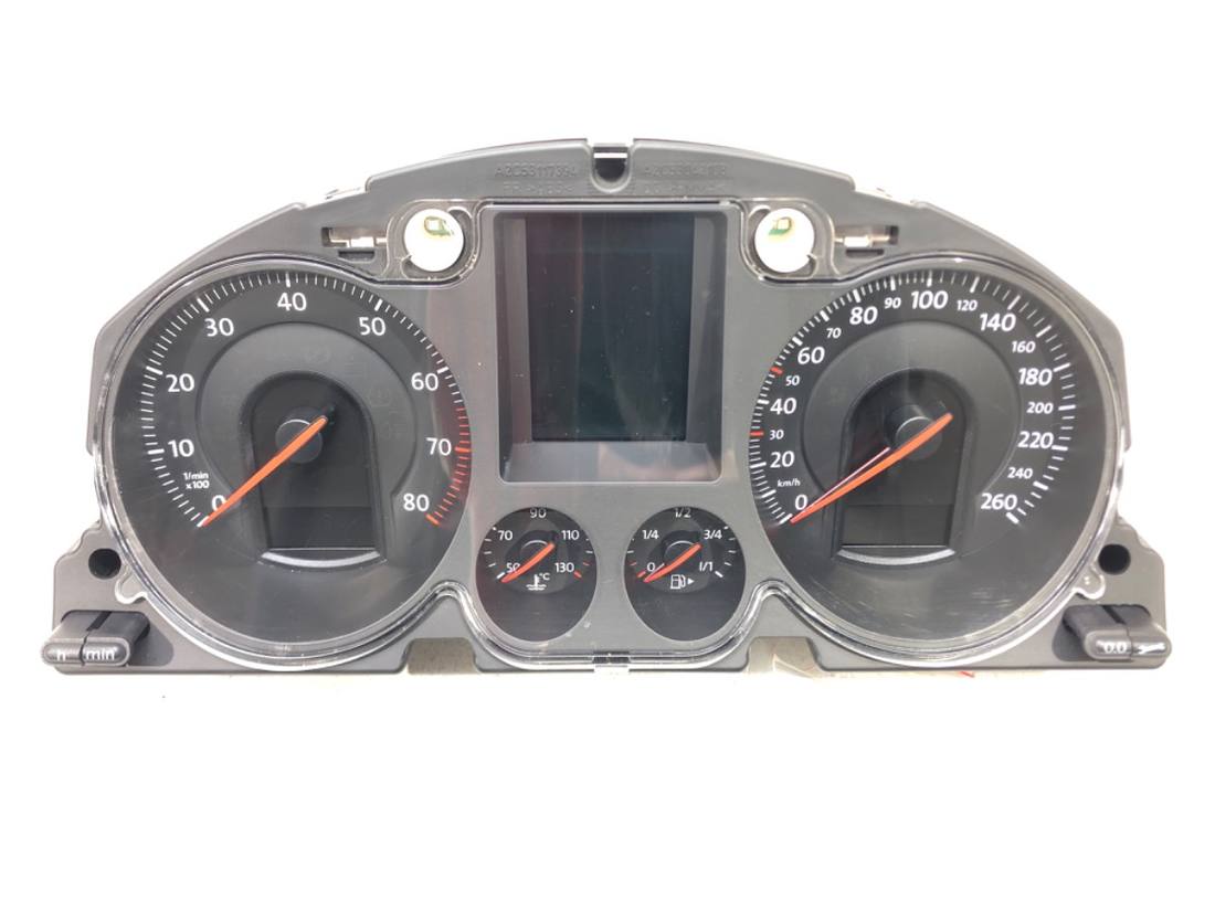 Щиток приборов Volkswagen Passat B6 3C0920870P