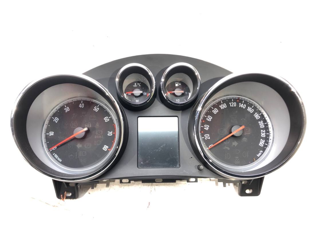 Щиток приладів Opel Astra J 13355674