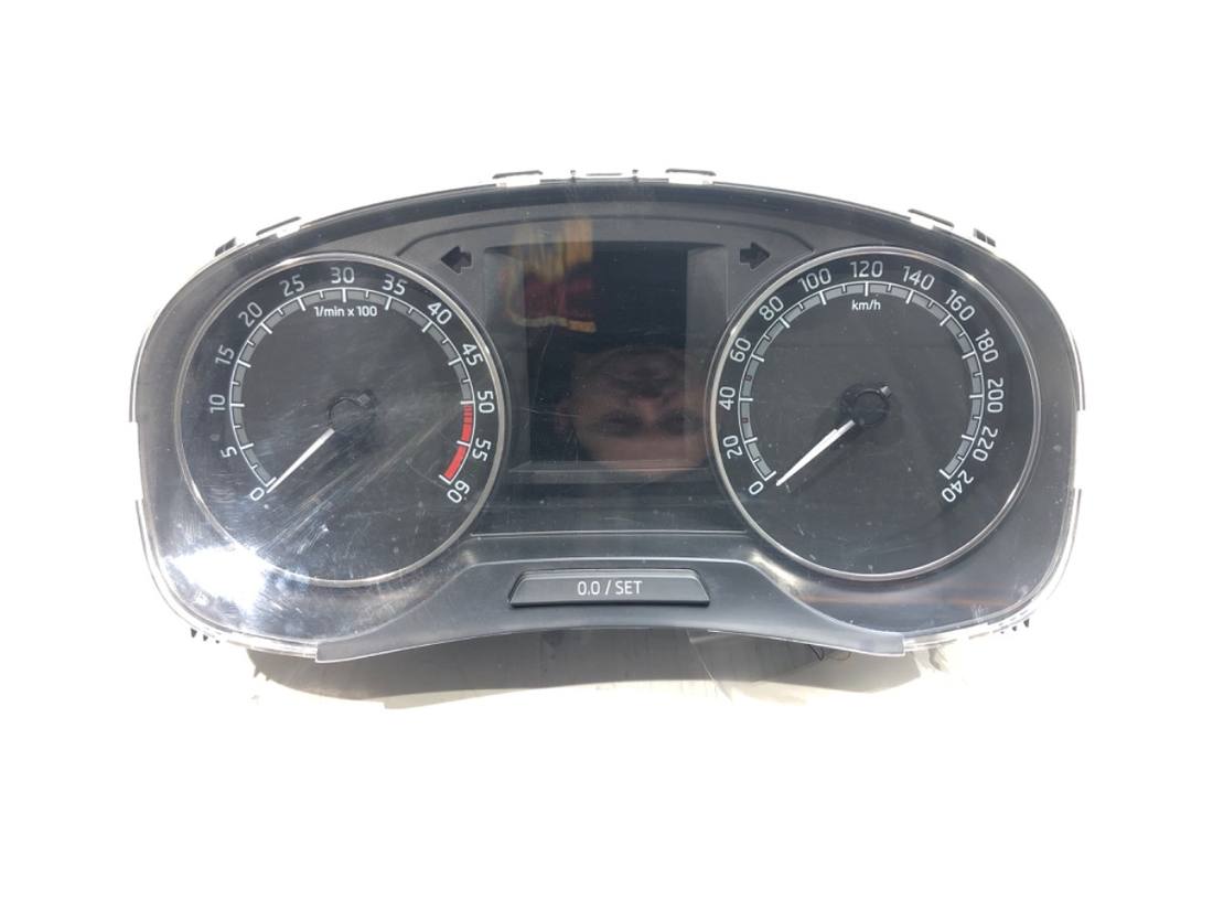 Щиток приладів Skoda Rapid 5JA920701B