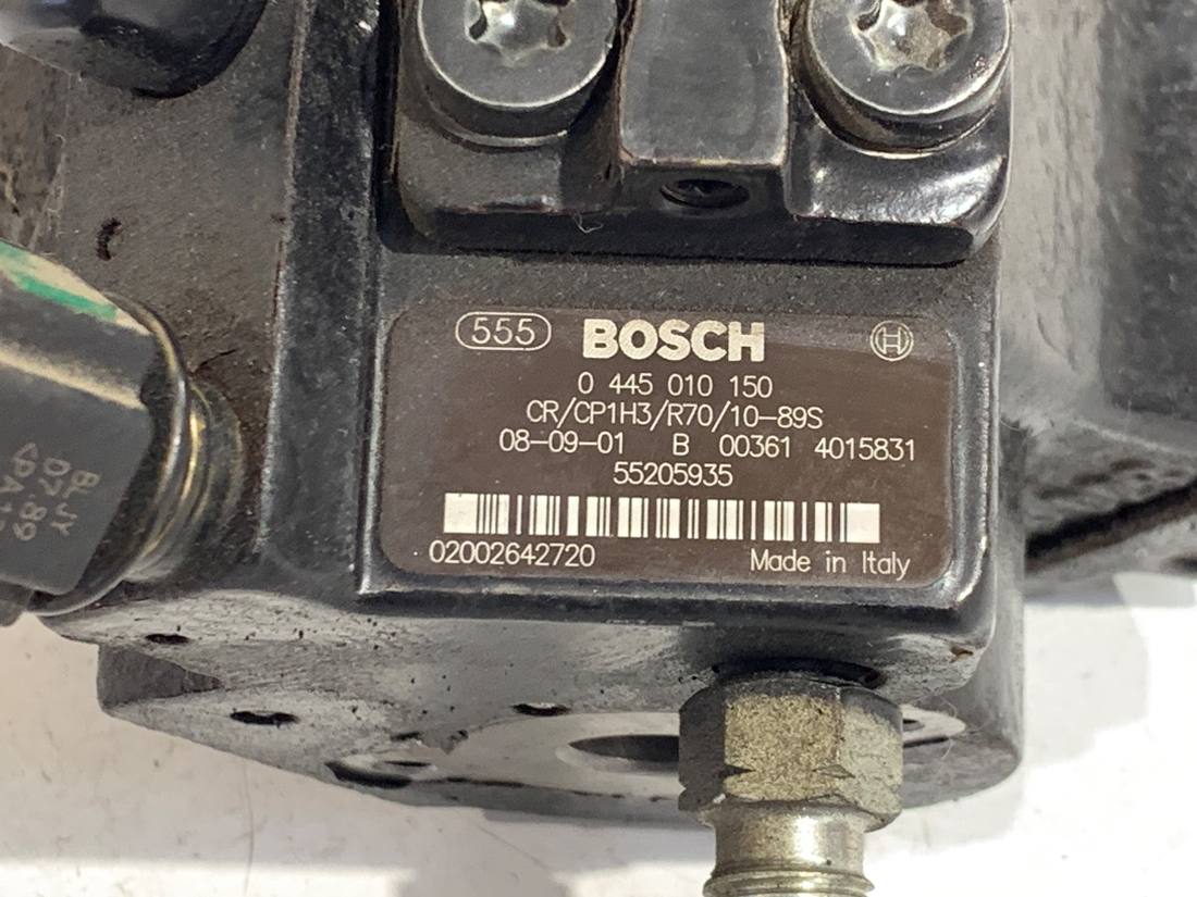 ТНВД паливний насос високого тиску Fiat Bravo 55205935 — фото деталі 4