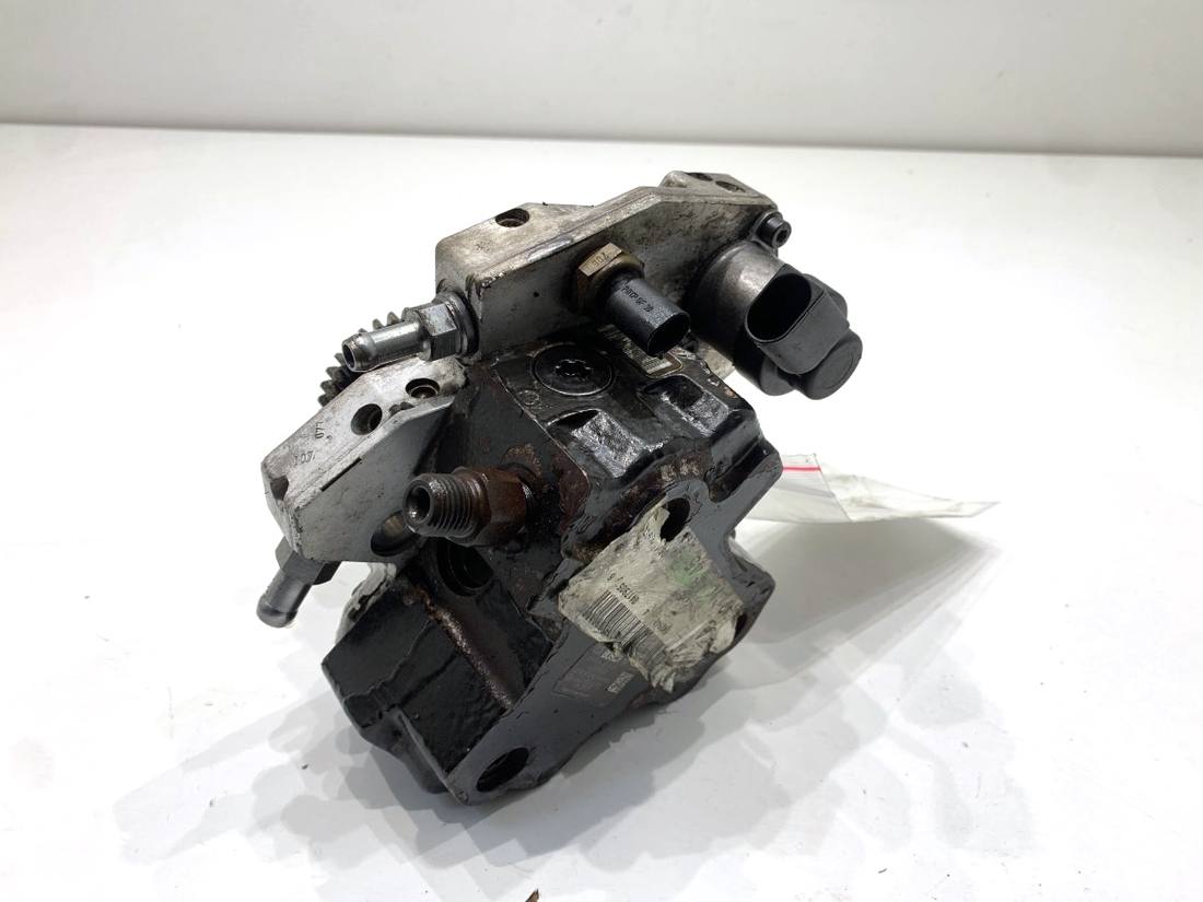 ТНВД паливний насос високого тиску Mercedes GL X164 A6420700301 — фото деталі 2