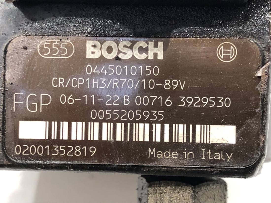 ТНВД паливний насос високого тиску Fiat Doblo 0445010150 — фото деталі 4