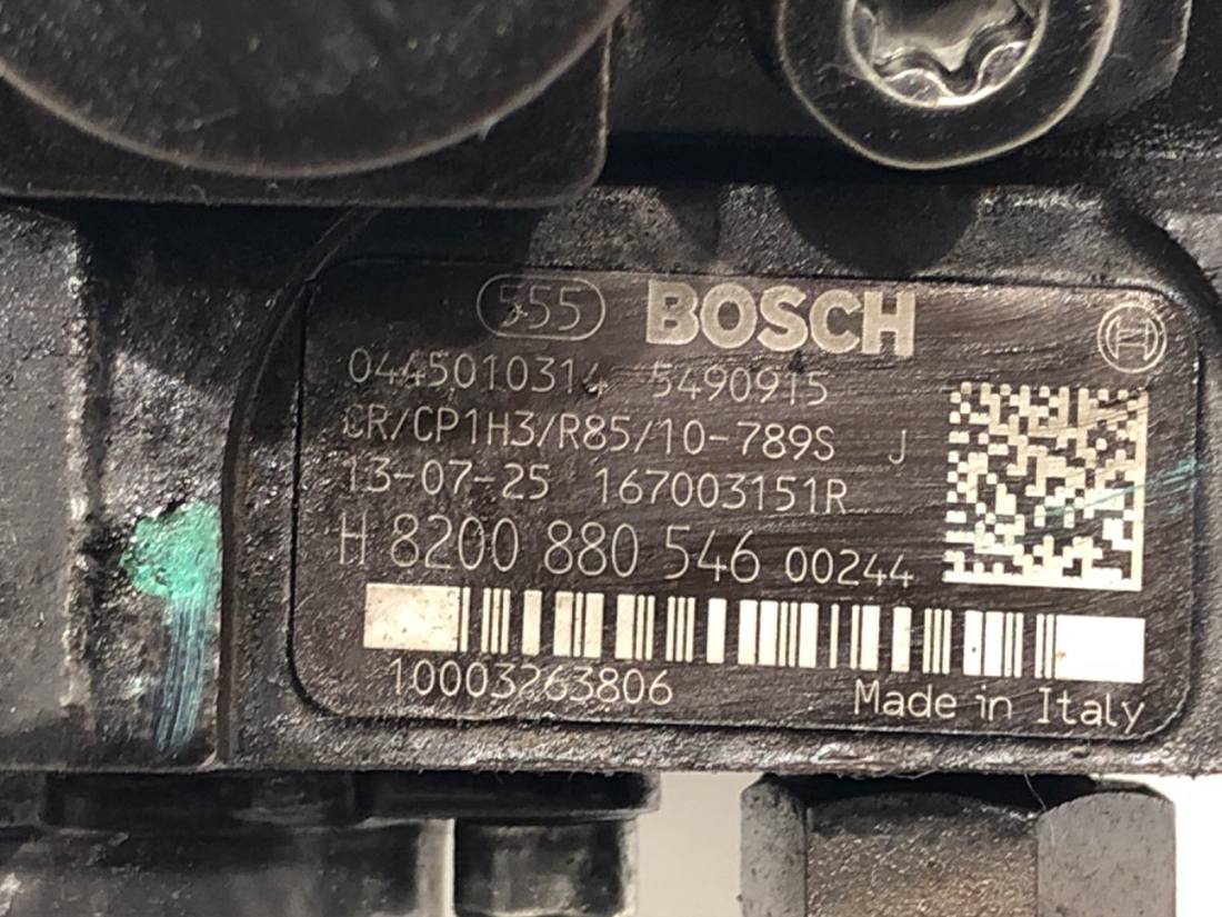 ТНВД паливний насос високого тиску Infiniti Q70 8200880546 — фото деталі 4
