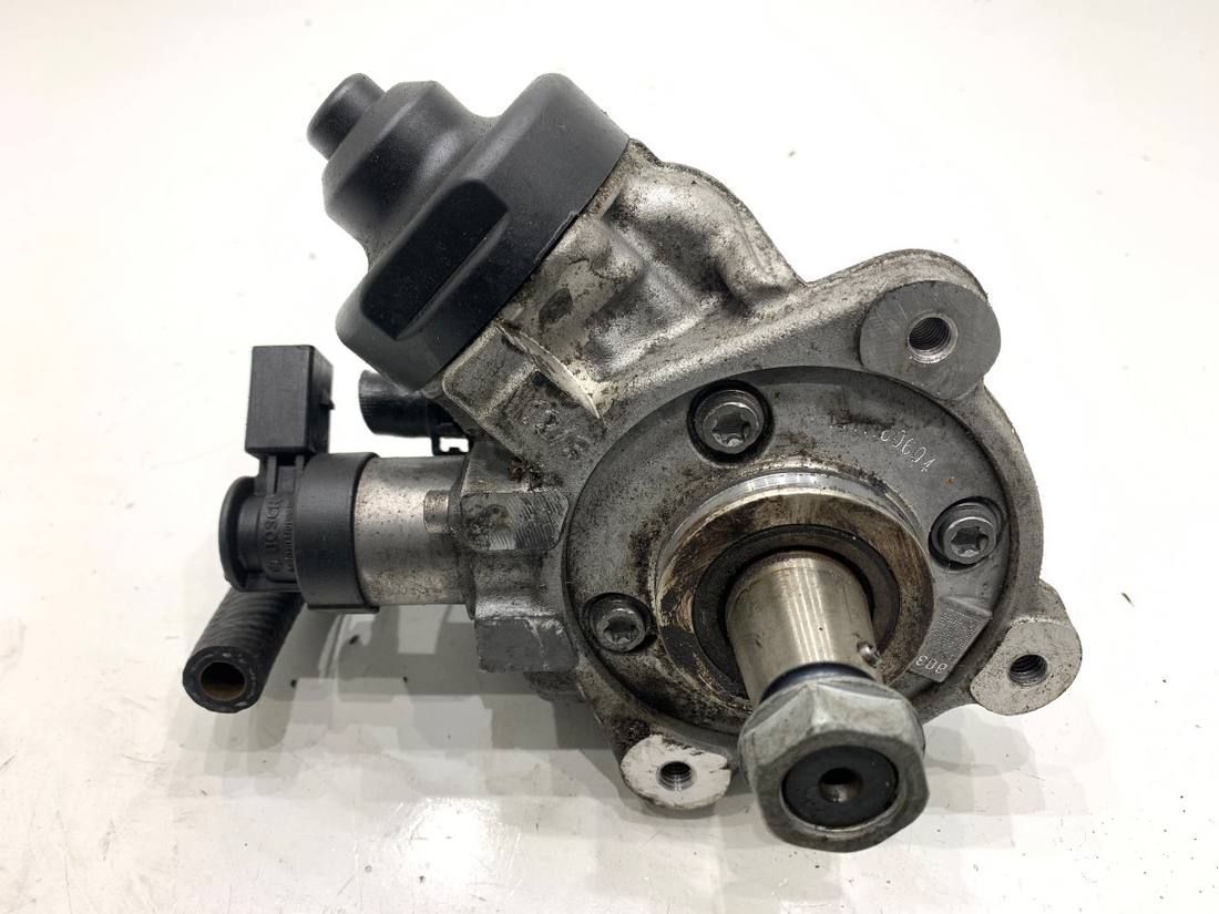 ТНВД паливний насос високого тиску Volkswagen Tiguan 03L130755AC 0445010529