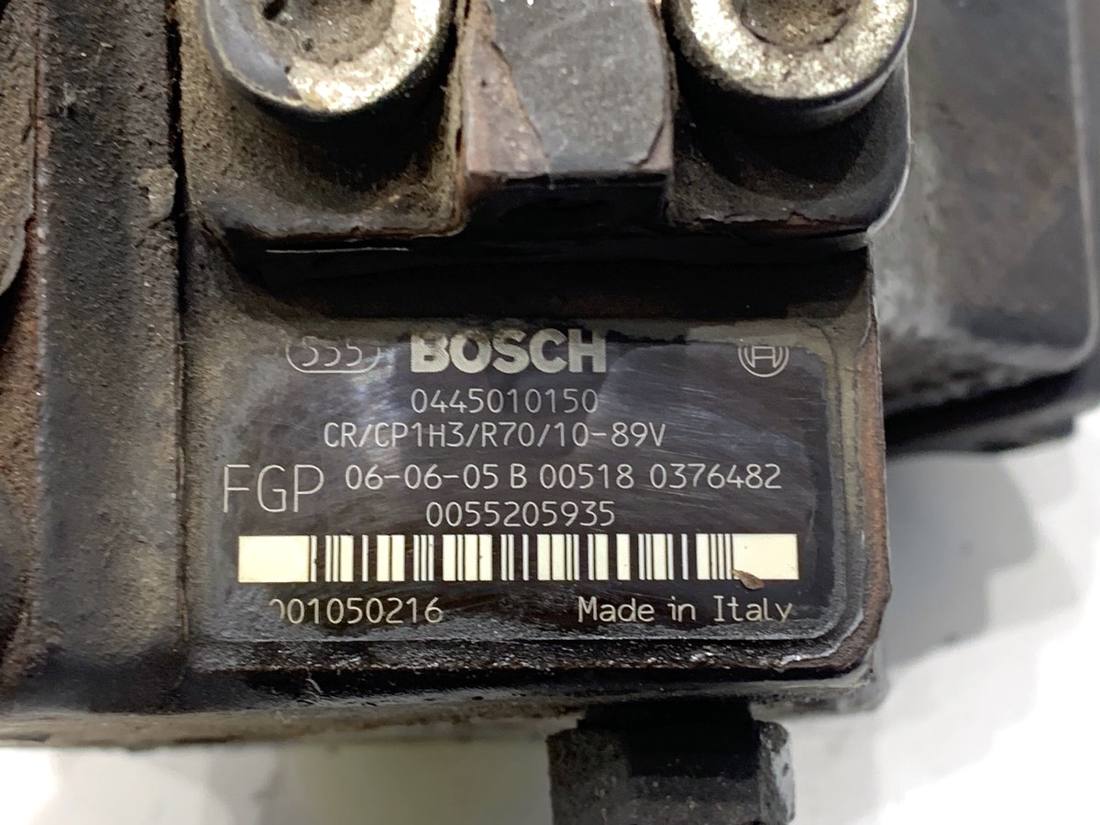 ТНВД паливний насос високого тиску Fiat Croma 0445010150 — фото деталі 3