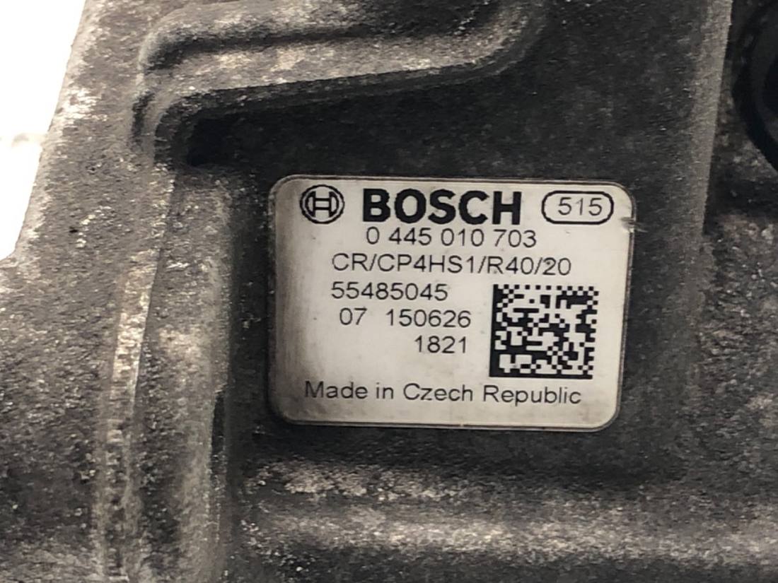 ТНВД паливний насос високого тиску Opel Insignia 55485045 0445010703 — фото деталі 4