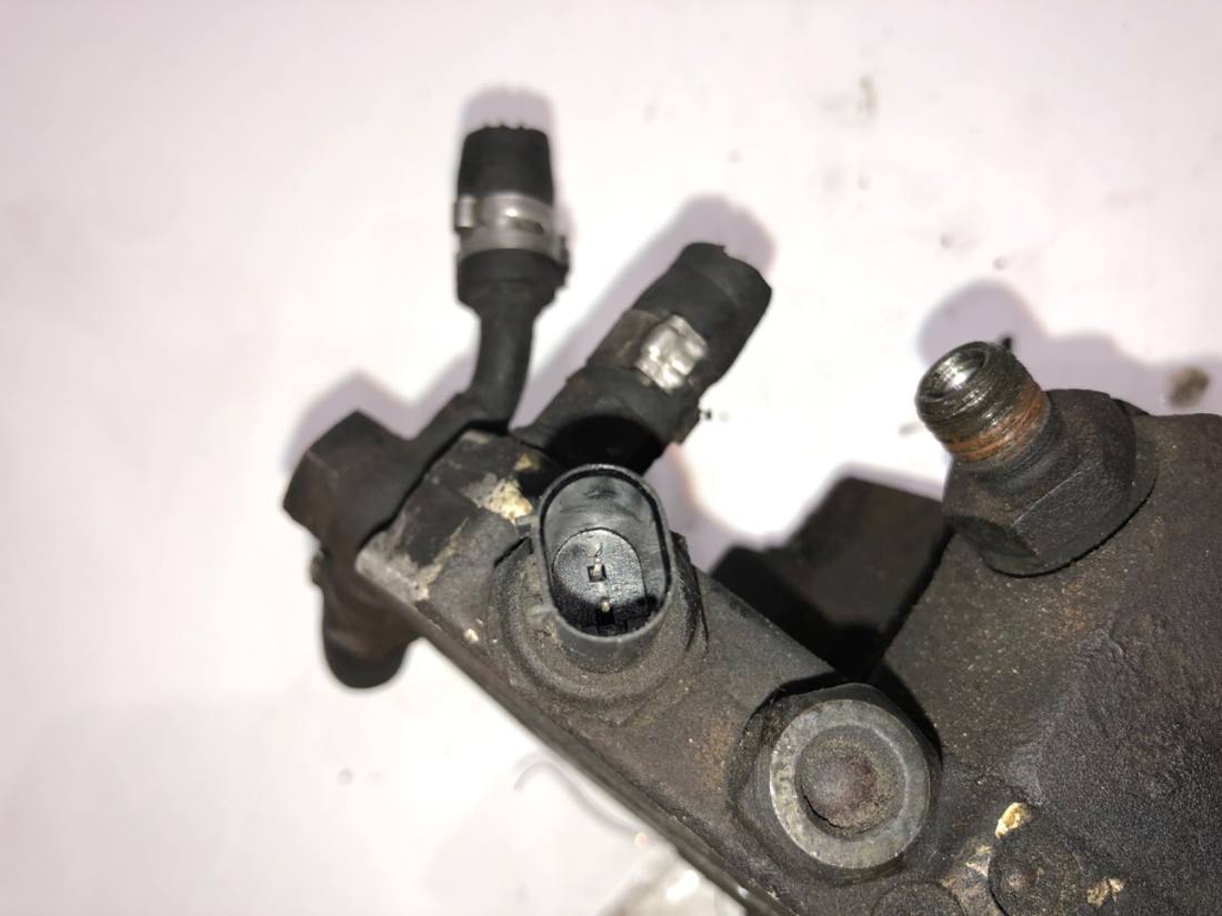 ТНВД паливний насос високого тиску Mercedes B W245 0445010120 — фото деталі 4
