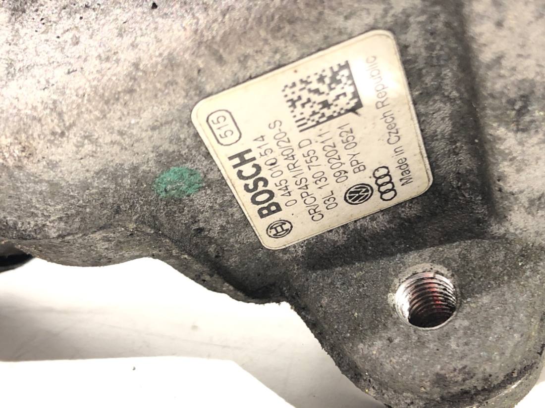 ТНВД паливний насос високого тиску Volkswagen Tiguan 03L130755D — фото деталі 4