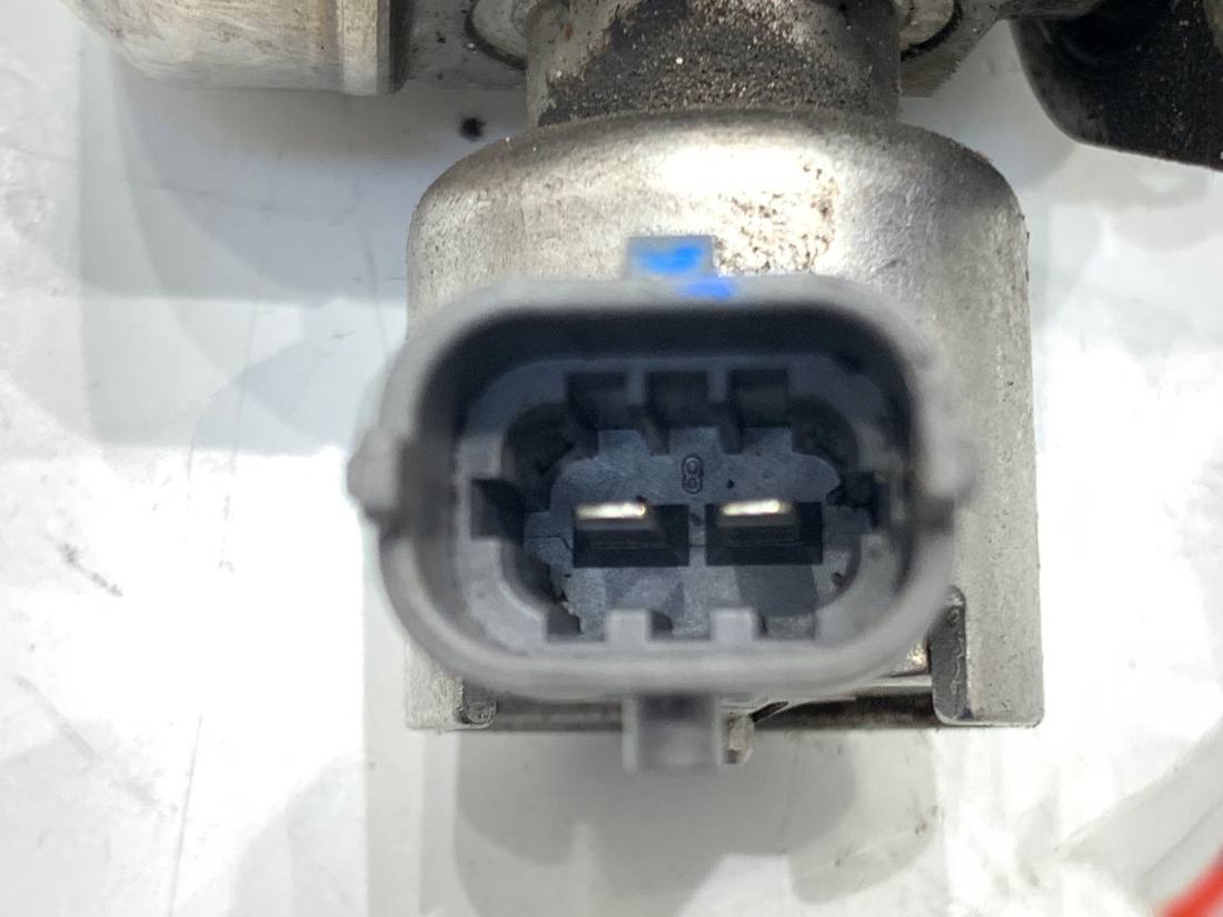 ТНВД паливний насос високого тиску Hyundai Ix35 35320-2B100 — фото деталі 4