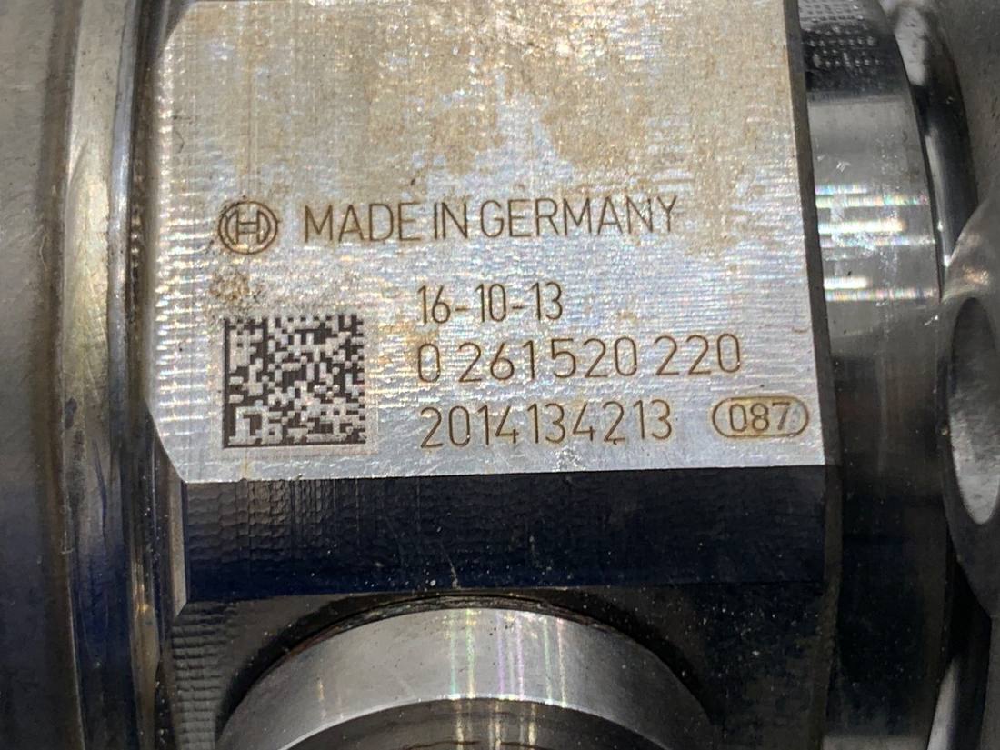ТНВД паливний насос високого тиску Mercedes C W205 A2780701101 — фото деталі 5