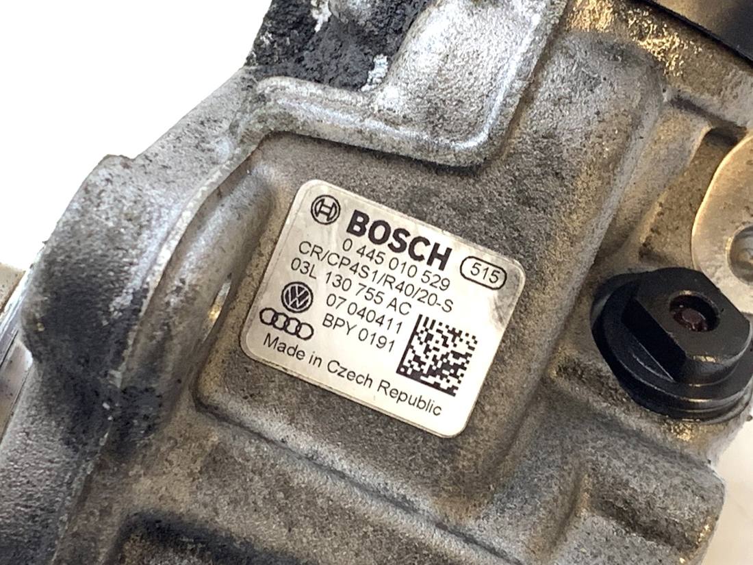ТНВД паливний насос високого тиску Audi Q5 03L130755AC — фото деталі 4