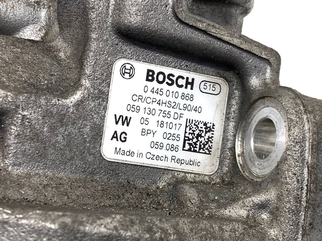 ТНВД топливный насос высокого давления Audi Q8 059130755DF — фото детали 4