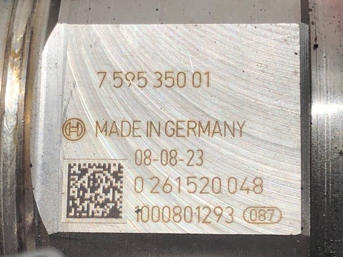 ТНВД паливний насос високого тиску BMW 7 F01 7595350 — фото деталі 4