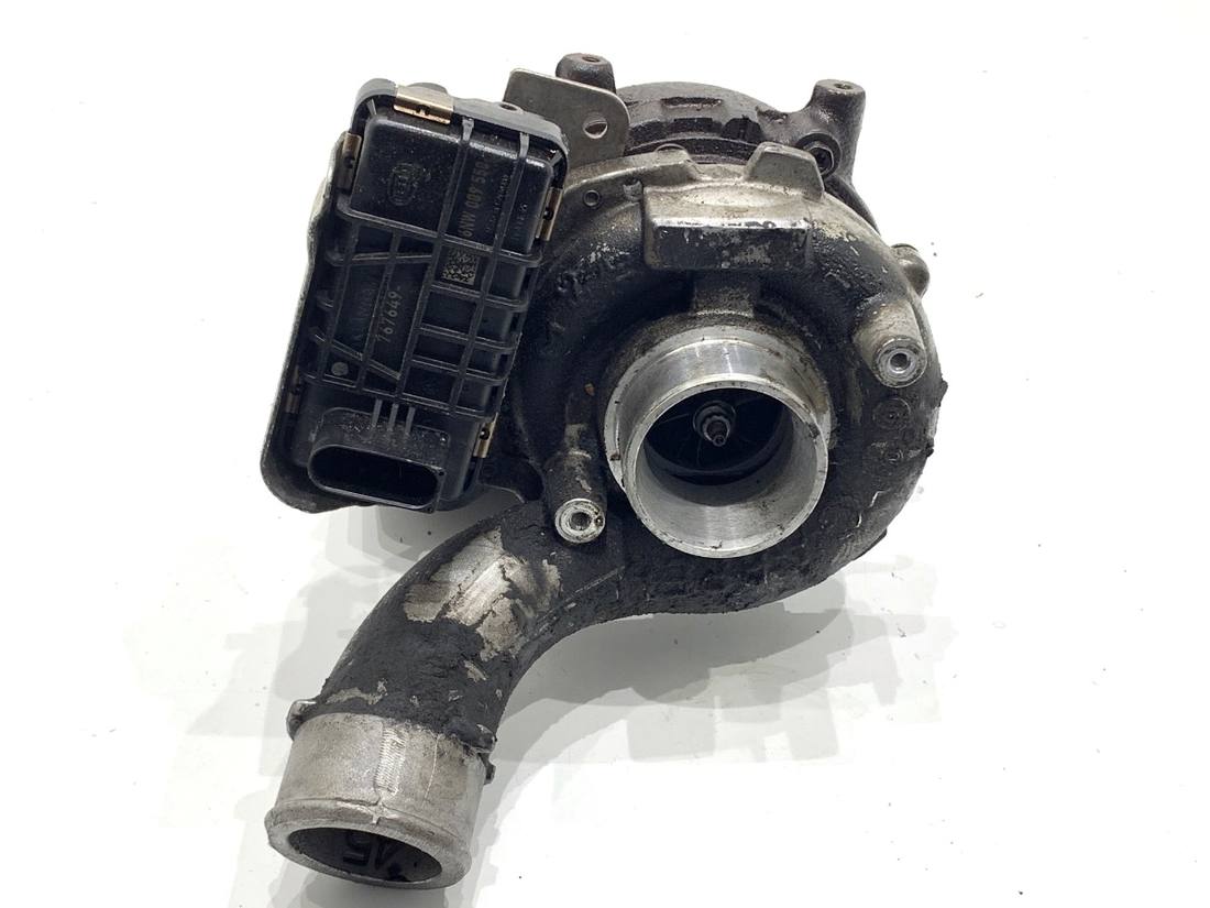 Турбина турбокомпрессор Audi A5 8T 059145721B