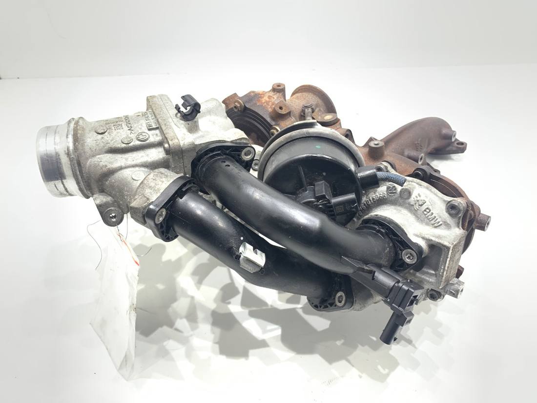 Турбина турбокомпрессор BMW 5 G30 8587539 8587518