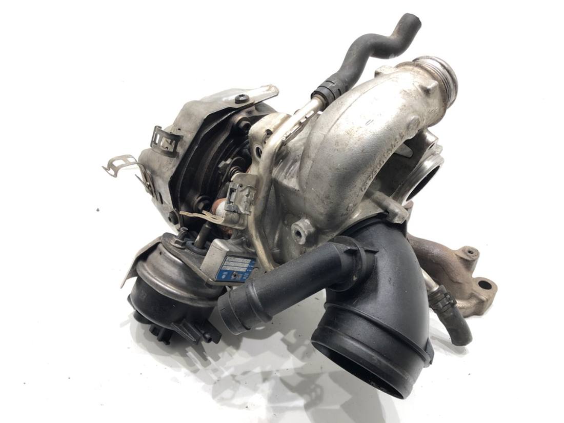 Турбина турбокомпрессор Volkswagen Passat B8 04L253056M