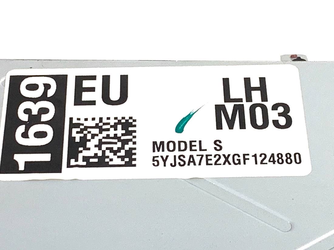 Монітор дисплей бортовий комп'ютер Tesla Model S 1045006-03-A — фото деталі 8
