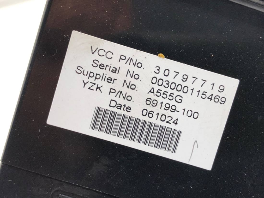 Монітор дисплей бортовий комп'ютер Volvo C30 30797719 — фото деталі 6