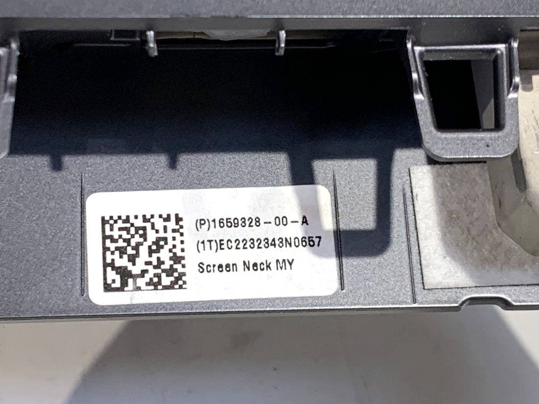 Монітор дисплей бортовий комп'ютер Tesla Model Y 1089543-02-J — фото деталі 5