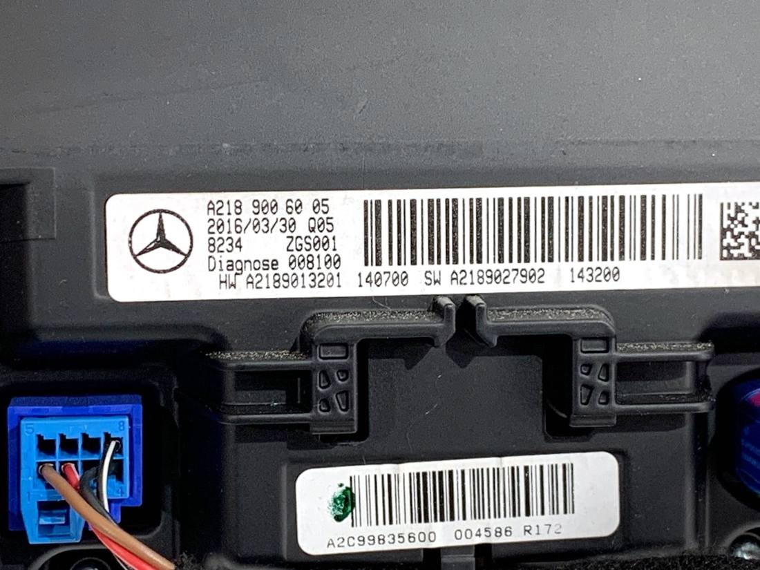 Монітор дисплей бортовий комп'ютер Mercedes CLS C218 A2189027902 — фото деталі 5