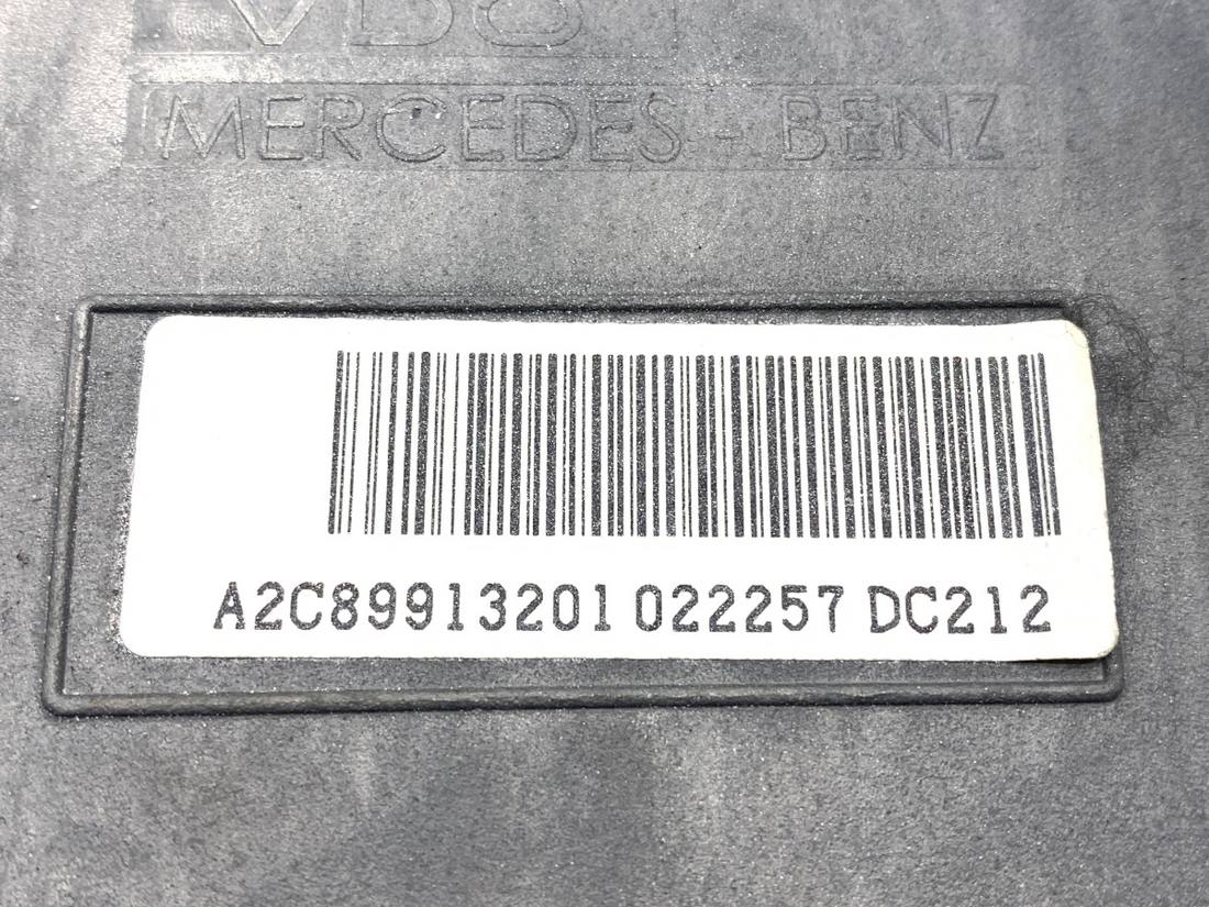 Монітор дисплей бортовий комп'ютер Mercedes E W212 A2C89913201 — фото деталі 5