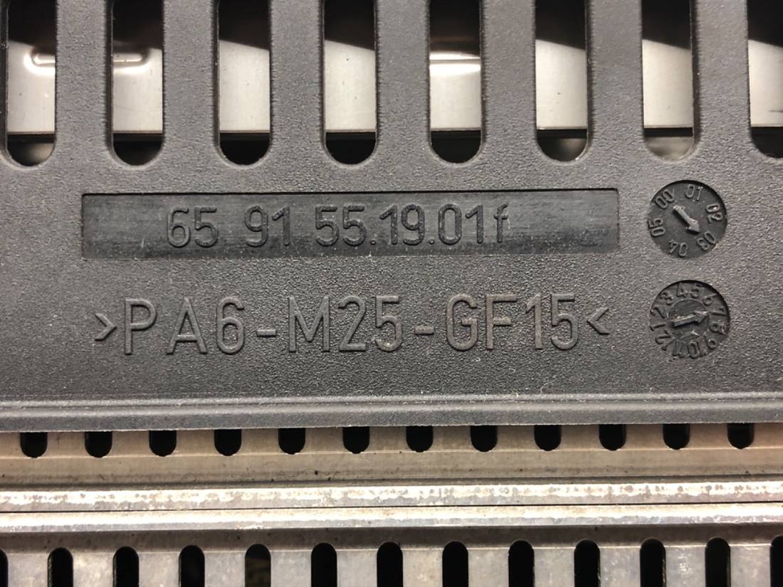 Монітор дисплей бортовий комп'ютер Opel Signum 6591551901F — фото деталі 5