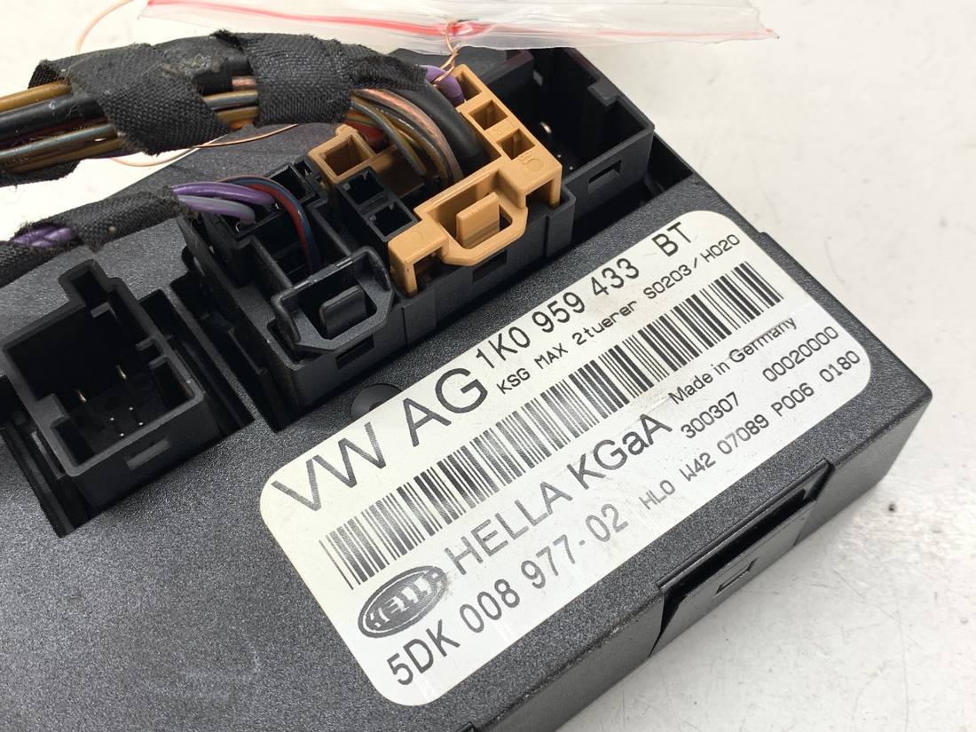 Блок керування модуль Volkswagen Golf 5 1K0959433BT — фото деталі 3