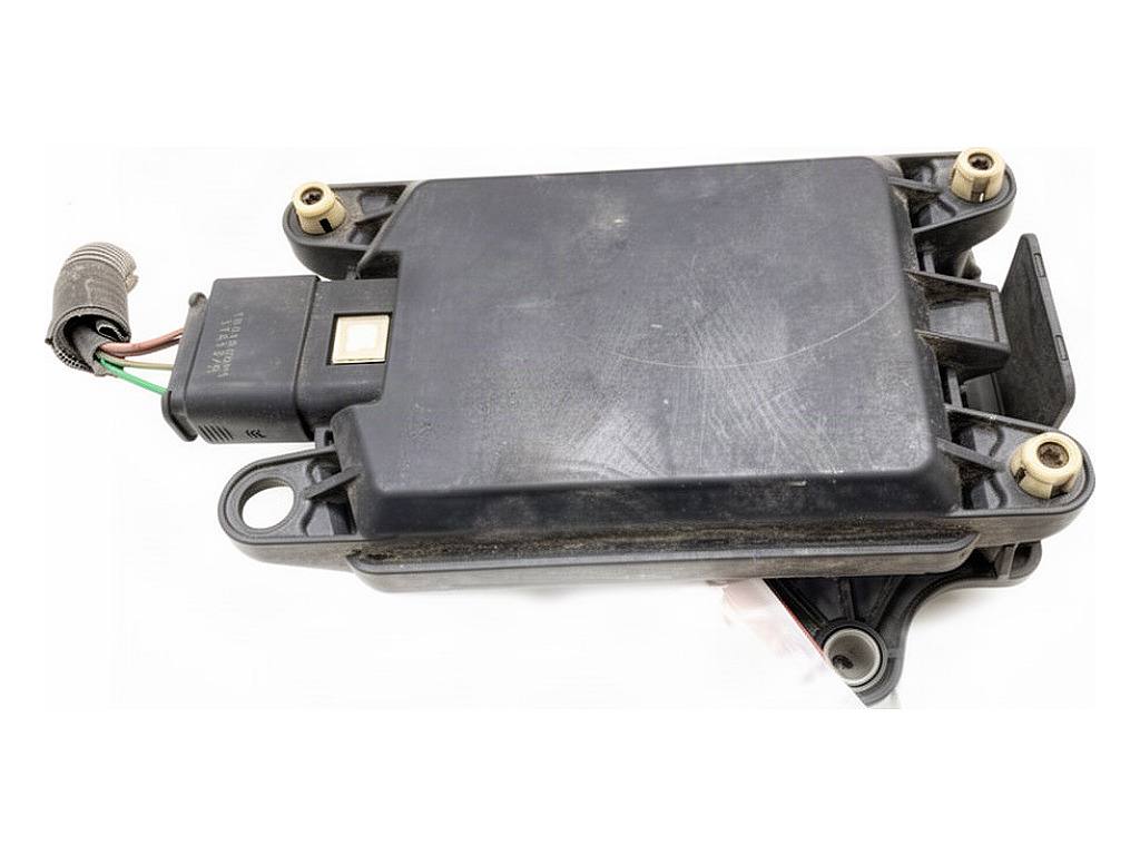 Блок управления модуль Citroen C4 9807243080