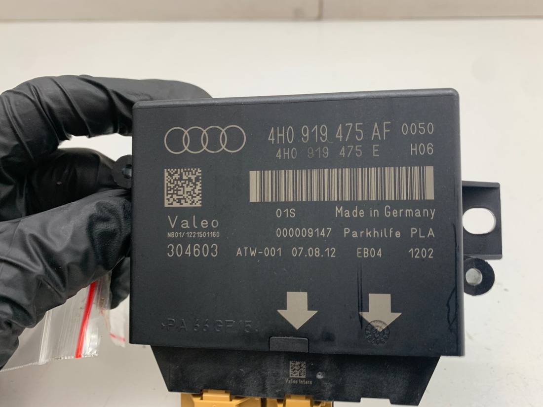Блок керування модуль Audi A6 C7 4H0919475AF — фото деталі 4