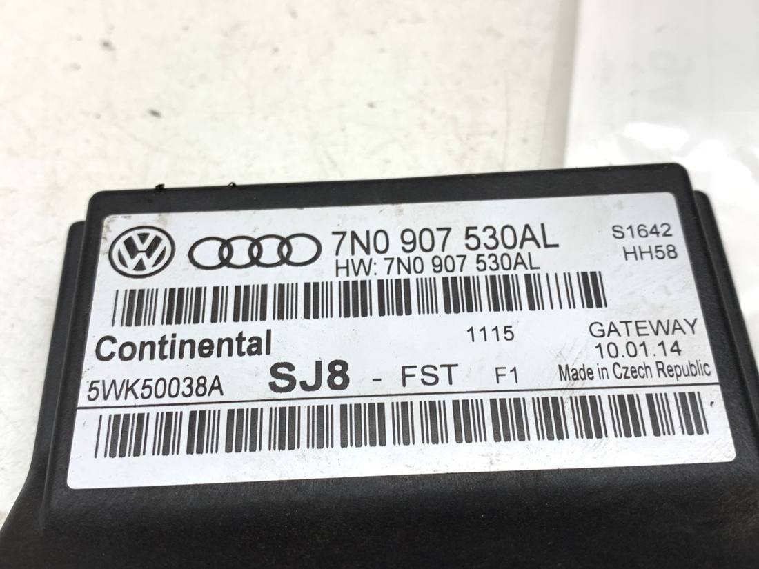 Блок керування модуль Skoda Superb 2 7N0907530AL — фото деталі 4