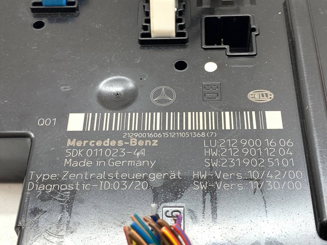 Блок керування модуль Mercedes CLS C218 2129001606 — фото деталі 3