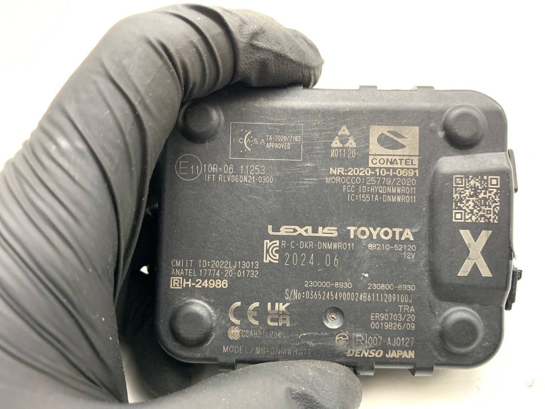 Блок керування модуль Toyota Yaris 3 88210-52120 — фото деталі 4
