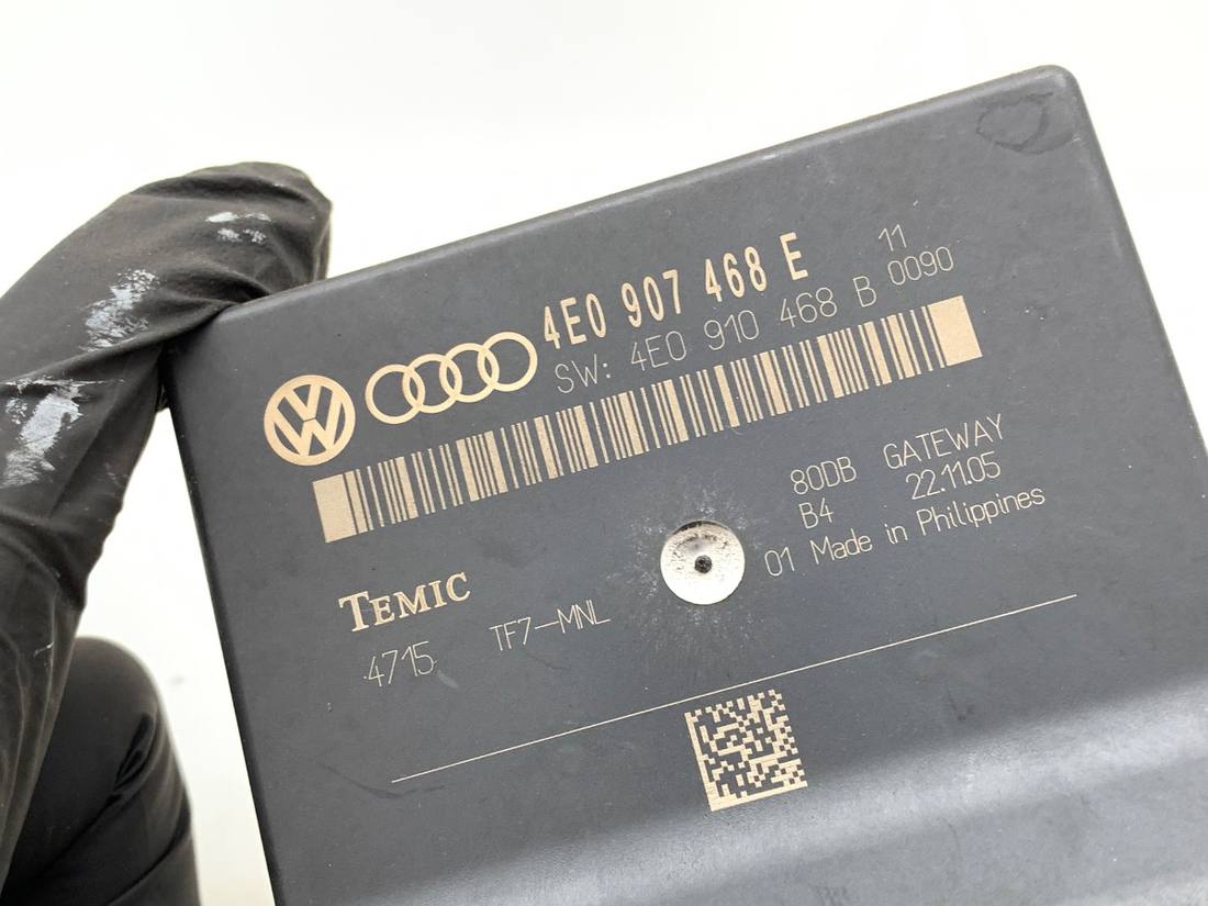 Блок керування модуль Audi A8 D3 4E0907468E — фото деталі 3