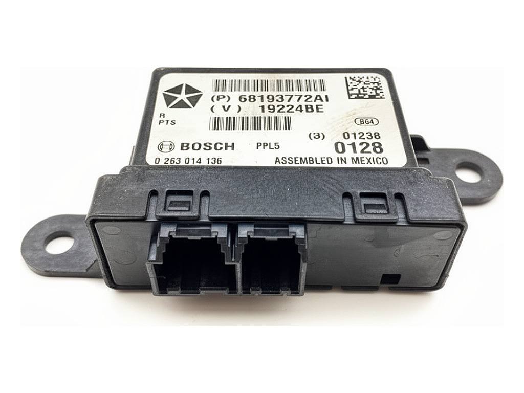 Блок керування модуль Chrysler Pacifica 68193772AI
