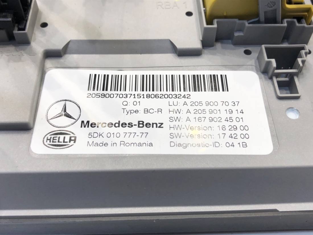 Блок управления модуль Mercedes C W205 A2059007037 — фото детали 2