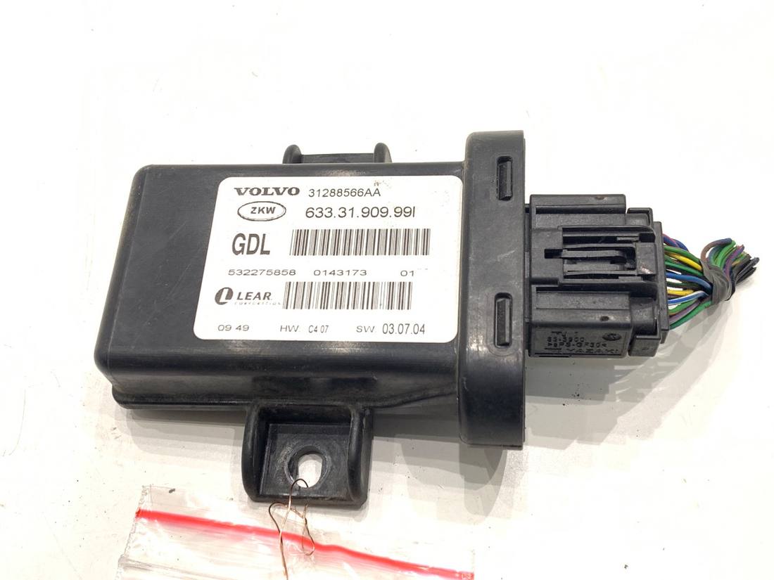 Блок управления модуль Volvo V70 31288566AA