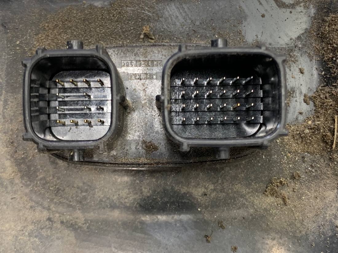 Блок керування модуль Toyota Yaris 3 G9200-52330 — фото деталі 5