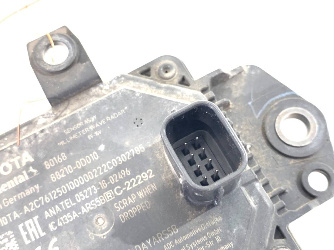 Блок керування модуль Toyota Yaris 3 88210-0D010 — фото деталі 3