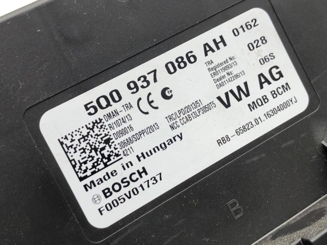 Блок керування модуль Skoda Octavia 3 5Q0937086AH — фото деталі 4