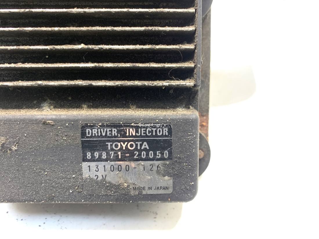 Блок керування модуль Toyota Avensis T25 89871-20050 — фото деталі 4