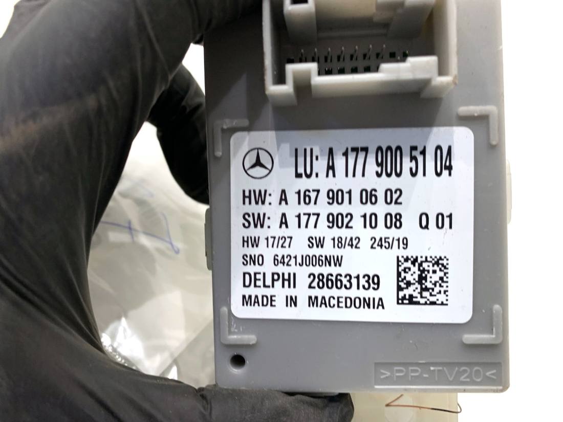 Блок керування модуль Mercedes GLE V167 A1779005104 — фото деталі 4