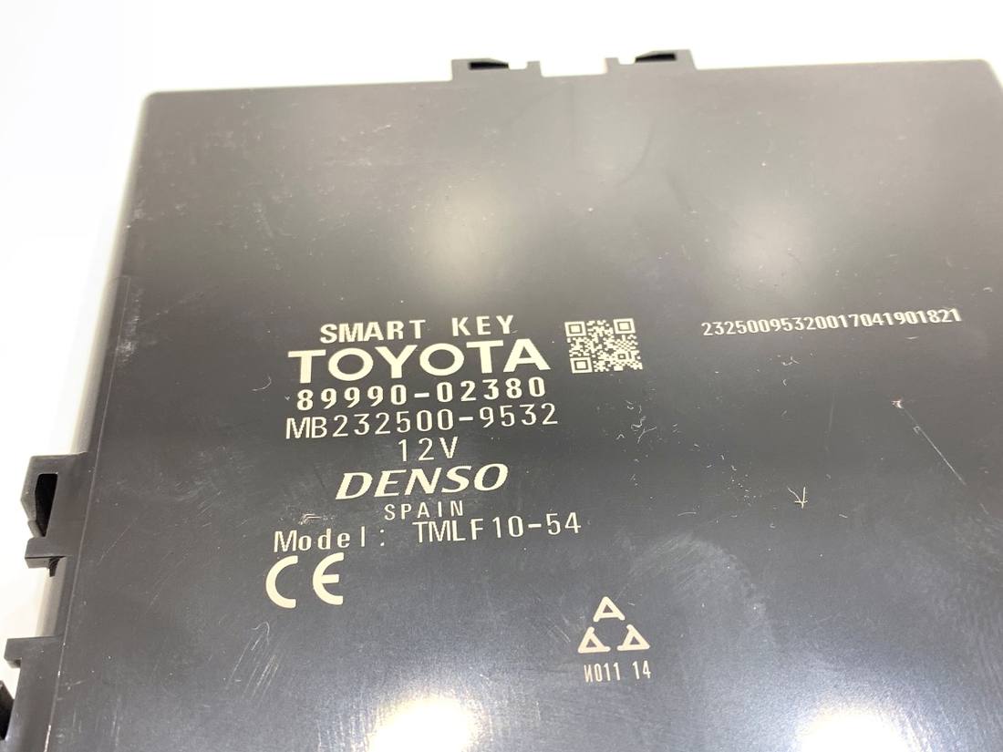 Блок керування модуль Toyota Auris 89990-02380 — фото деталі 3