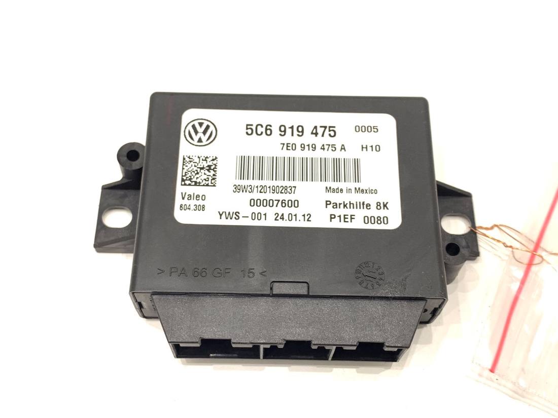 Блок управления модуль Volkswagen Jetta 5C6919475
