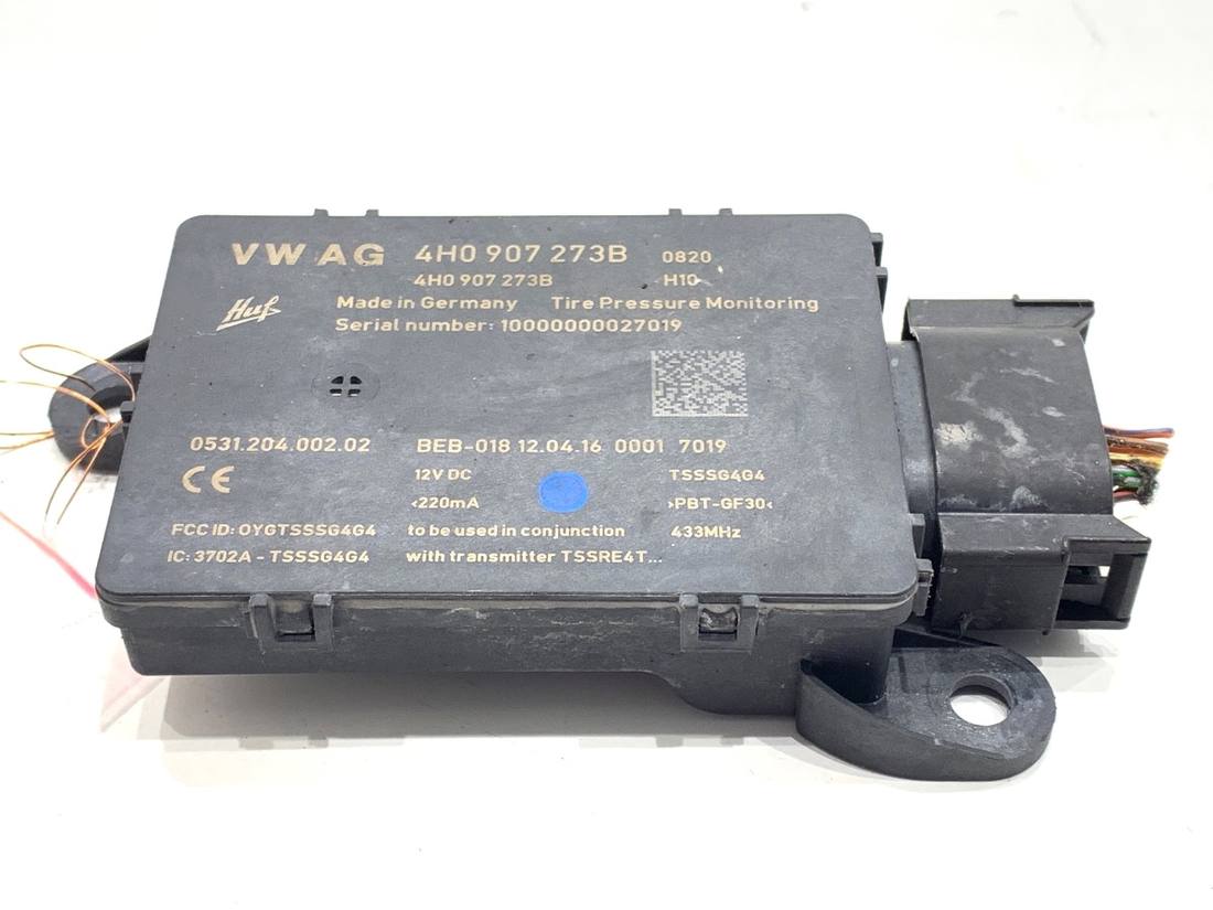 Блок керування модуль Audi A8 D4 4H0907273B