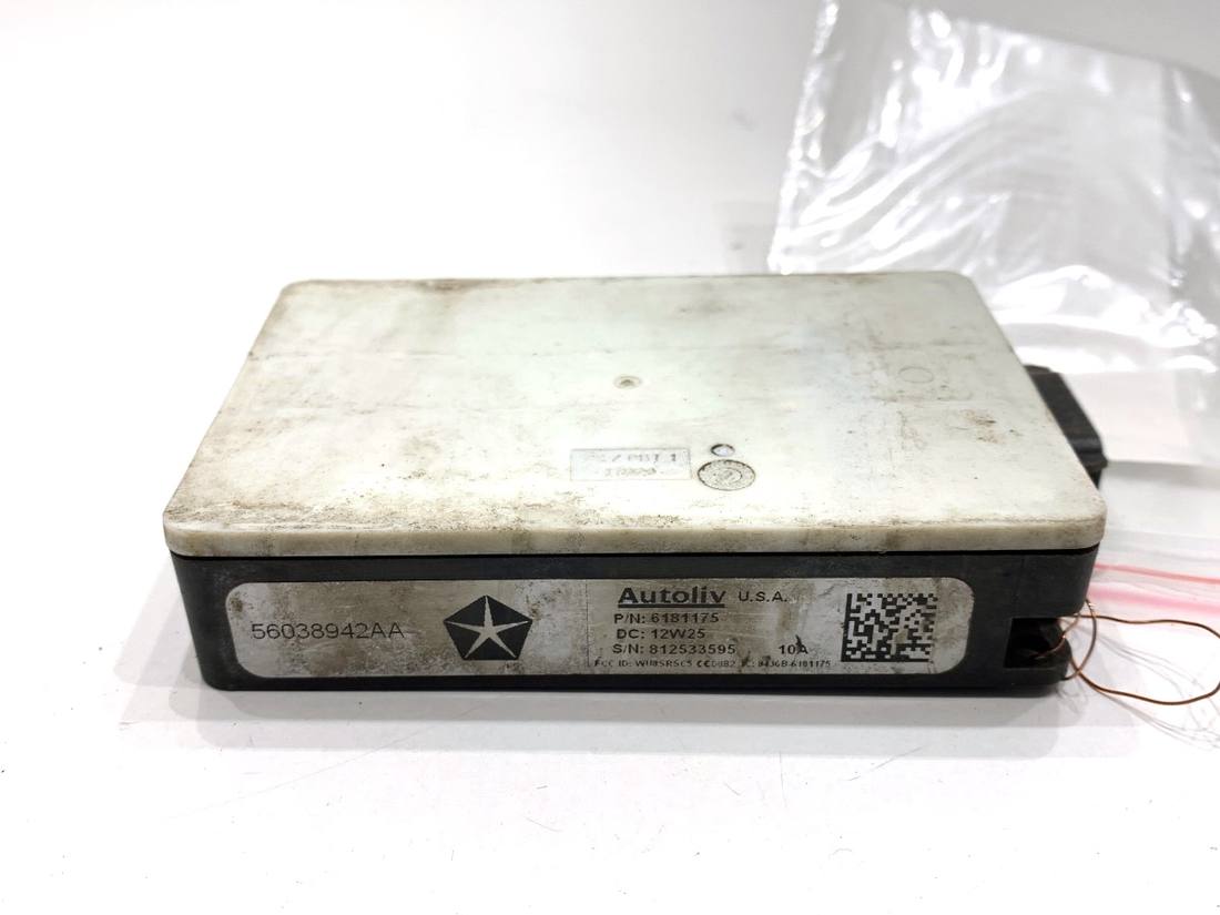 Блок керування модуль Jeep Grand Cherokee 56038942AA