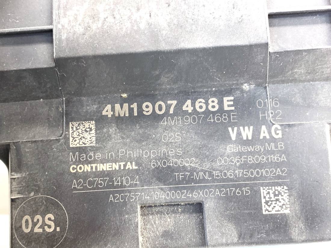 Блок керування модуль Audi A4 B9 4M1907468E — фото деталі 4