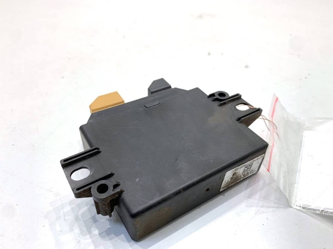 Блок керування модуль Volkswagen Polo 7H0919283A — фото деталі 2
