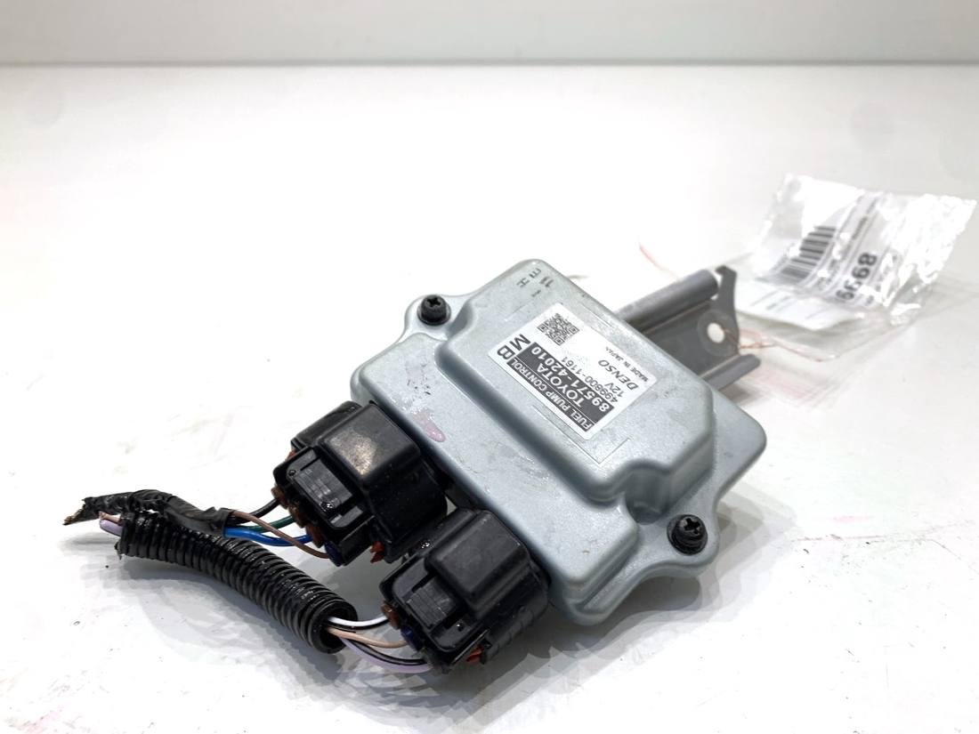 Блок управления модуль Toyota Camry 89571-42010