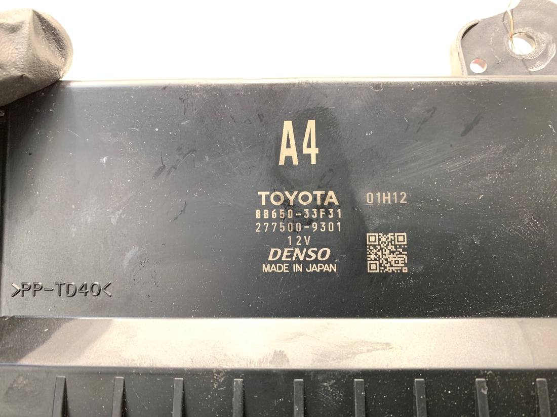 Блок управления модуль Toyota Camry 88650-33F31 — фото детали 4