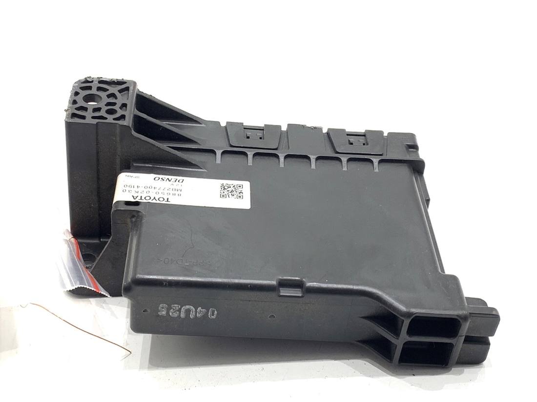 Блок управления модуль Toyota Auris 88650-02K30 — фото детали 2